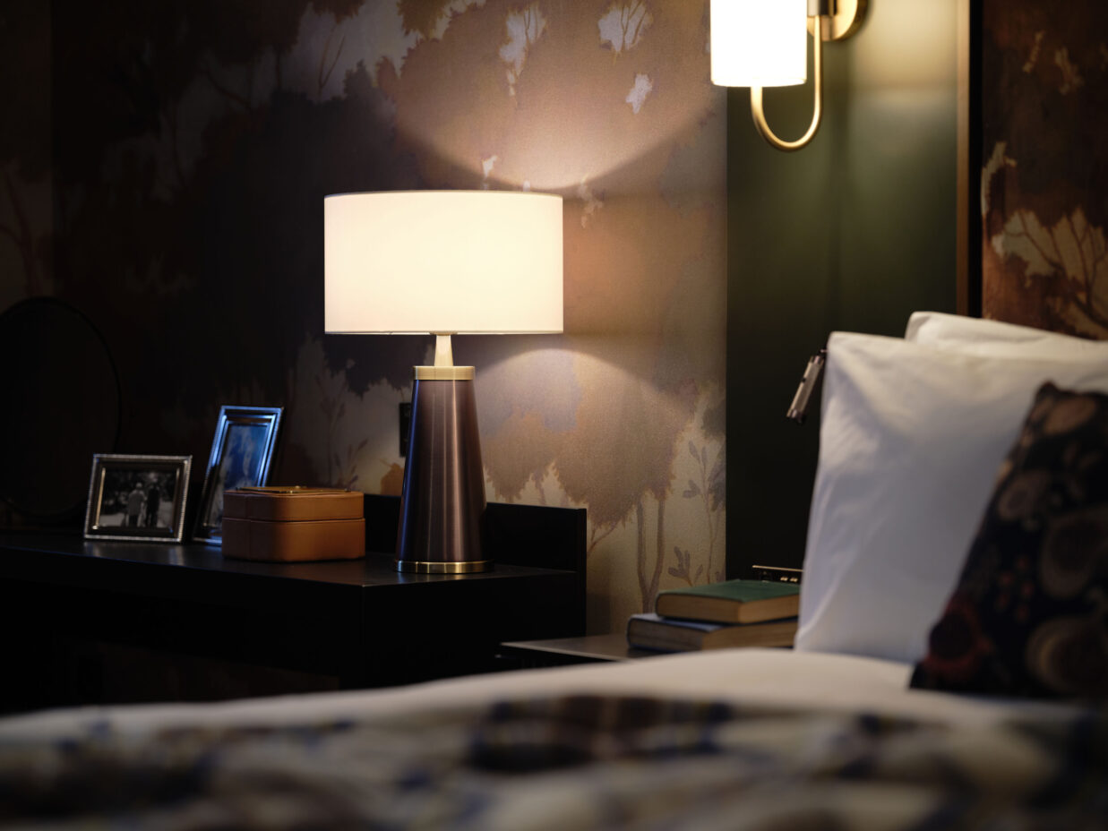 The Turret Studio Apartment Bed - The Other House South Kensington Hotel