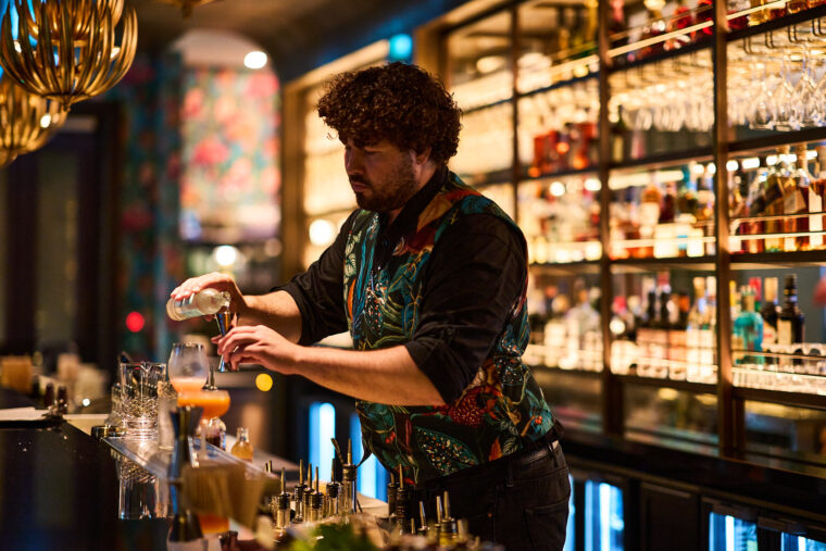 Drinks at Owl & Monkey Cocktail Bar, South Kensington